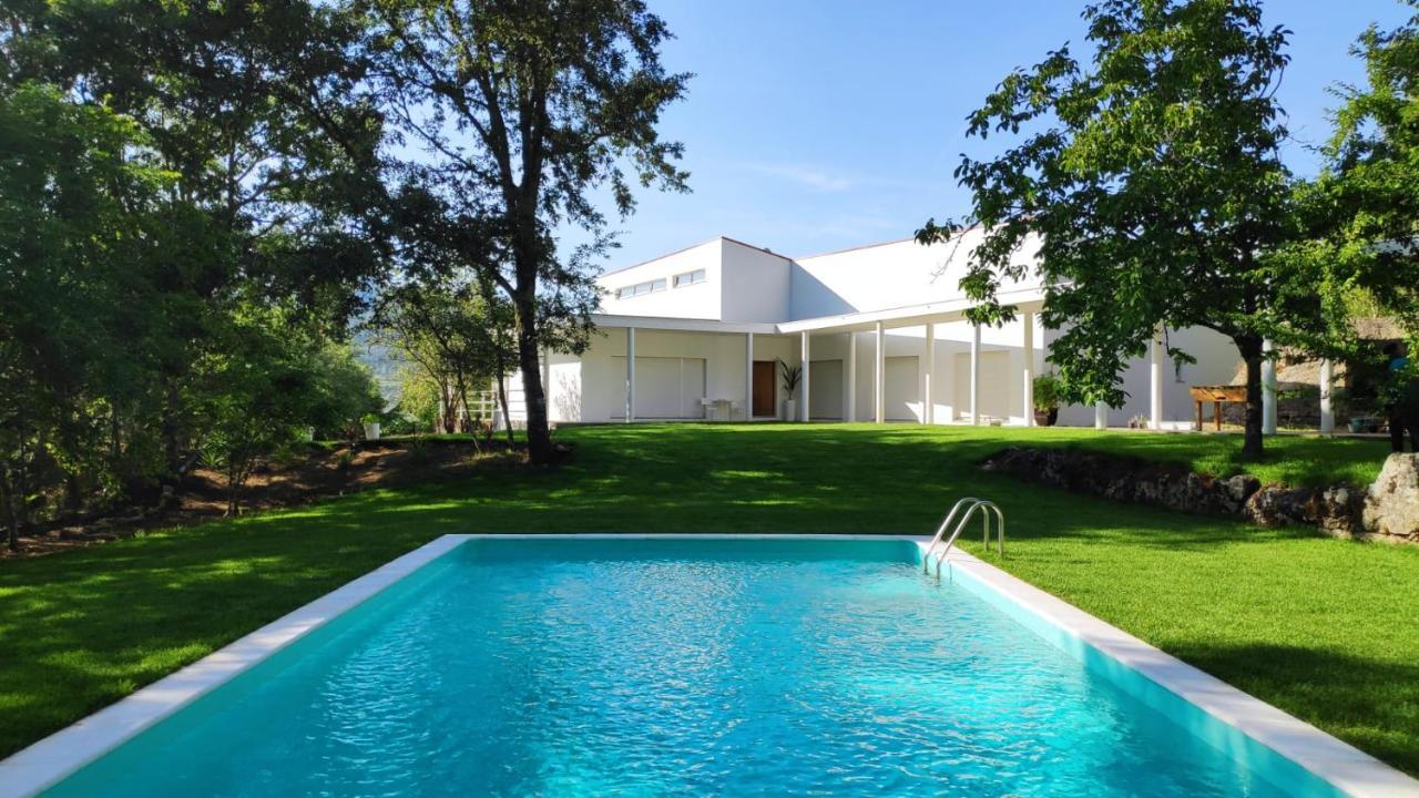 Casa De Apeleiras Bed & Breakfast Marco de Canaveses Exterior photo